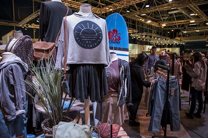Ifema reunirá 1.400 firmas de textil y calzado en Septiembre’16, con la coincidencia de Momad Metrópolis y Momad Shoes Ifema reunirá 1.400 firmas de textil y calzado en Septiembre’16, con la coincidencia de Momad Metrópolis y Momad Shoes