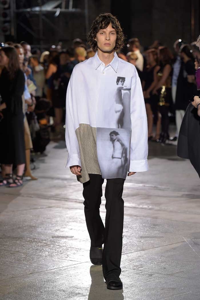Resumen: El Show de Raf Simons SS17 en Pitti Uomo Resumen: El Show de Raf Simons SS17 en Pitti Uomo