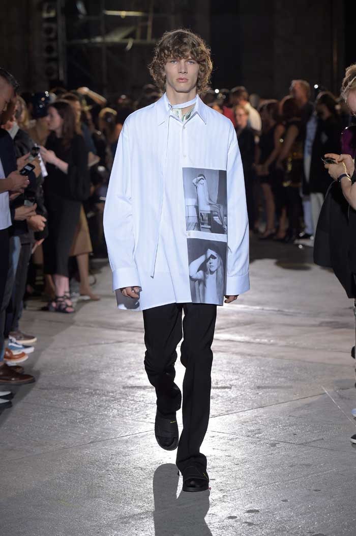 Resumen: El Show de Raf Simons SS17 en Pitti Uomo Resumen: El Show de Raf Simons SS17 en Pitti Uomo