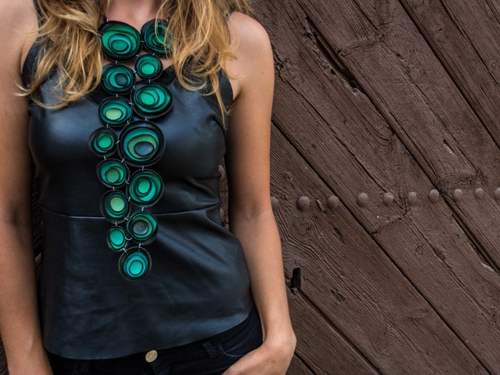 Upcycling: Transformando residuos textiles en moda Upcycling: Transformando residuos textiles en moda