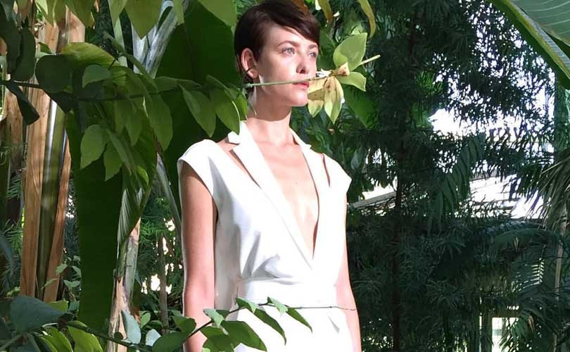 Moda en París: Jóvenes creadores y un Saint Laurent sexy versión Vaccarello Moda en París: Jóvenes creadores y un Saint Laurent sexy versión Vaccarello