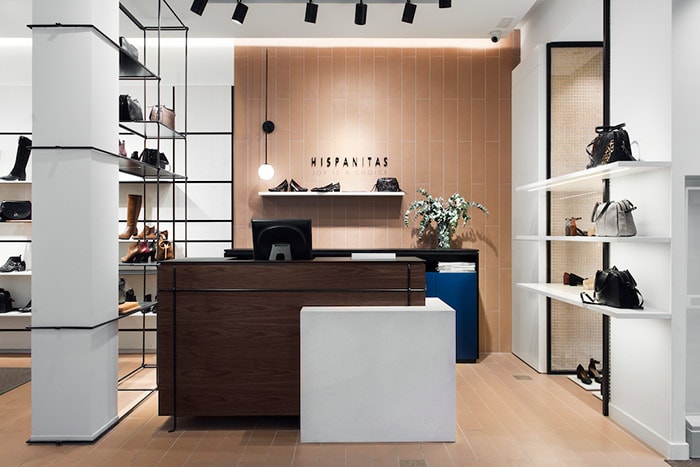 Entre bambalinas: La nueva flagship store de Hispanitas Entre bambalinas: La nueva flagship store de Hispanitas