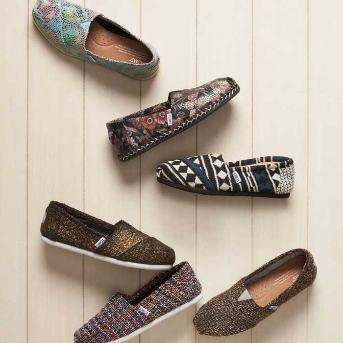 TOMS y su innovador modelo de negocios del uno por uno TOMS y su innovador modelo de negocios del uno por uno