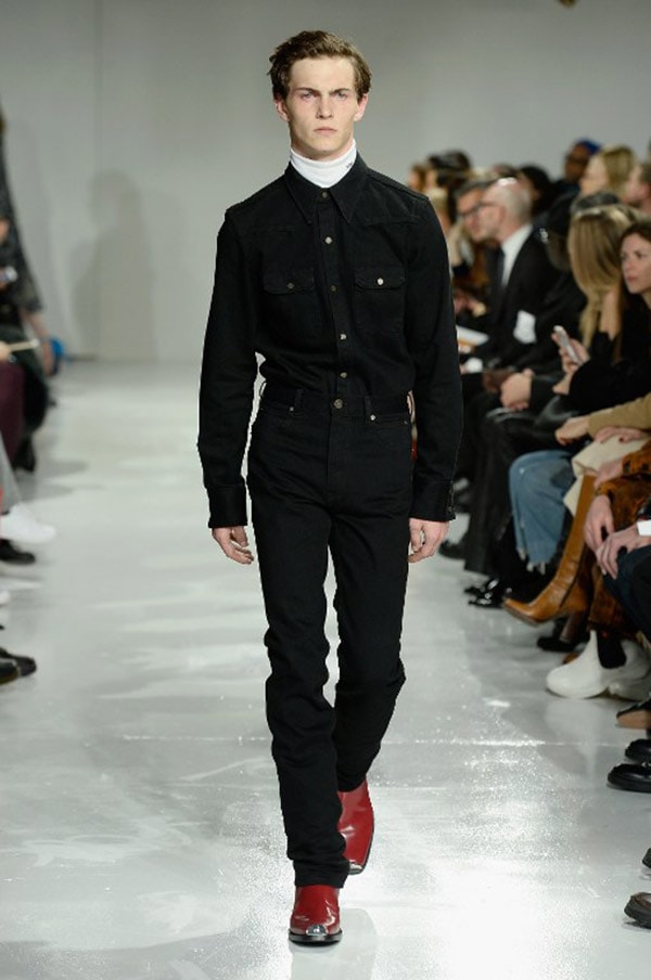 Raf Simons rinde homenaje a EEUU en su debut para Calvin Klein Raf Simons rinde homenaje a EEUU en su debut para Calvin Klein