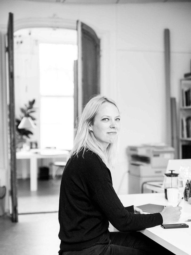 La artista Sabine Marcelis colabora con Massimo Dutti La artista Sabine Marcelis colabora con Massimo Dutti