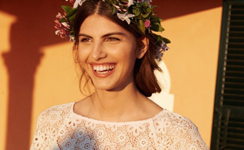 & Other Stories lanza su primera colección de Damas de Honor & Other Stories lanza su primera colección de Damas de Honor