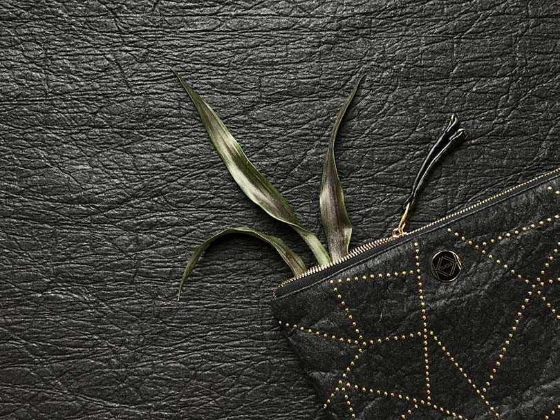 Tejidos Innovadores Sostenibles: Piñatex, la alternativa vegana al cuero Tejidos Innovadores Sostenibles: Piñatex, la alternativa vegana al cuero