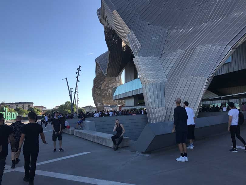 Un día en la vida de un comprador en la Semana de la Moda Masculina en Milán Un día en la vida de un comprador en la Semana de la Moda Masculina en Milán