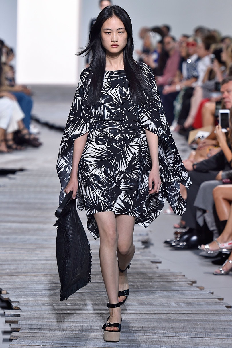 NYFW: Michael Kors propone un día en la playa NYFW: Michael Kors propone un día en la playa