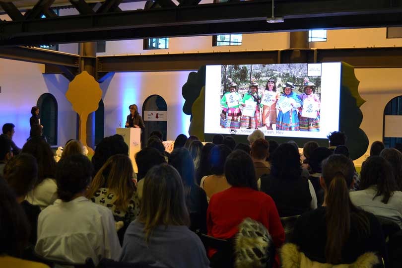 Carry Somers habla en Bilbao sobre el futuro de la industria de la moda Carry Somers habla en Bilbao sobre el futuro de la industria de la moda