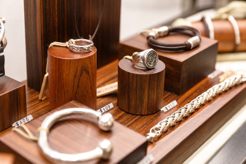 En imágenes: Unode50 inaugura flagship store en Nueva York En imágenes: Unode50 inaugura flagship store en Nueva York