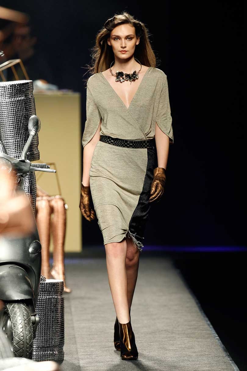 Cuplé vuelve a la MBFWM de la mano de Ion Fiz Cuplé vuelve a la MBFWM de la mano de Ion Fiz