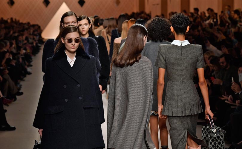 Prada y Fendi apuestan por mujeres fuertes en sus presentaciones en Milán Prada y Fendi apuestan por mujeres fuertes en sus presentaciones en Milán