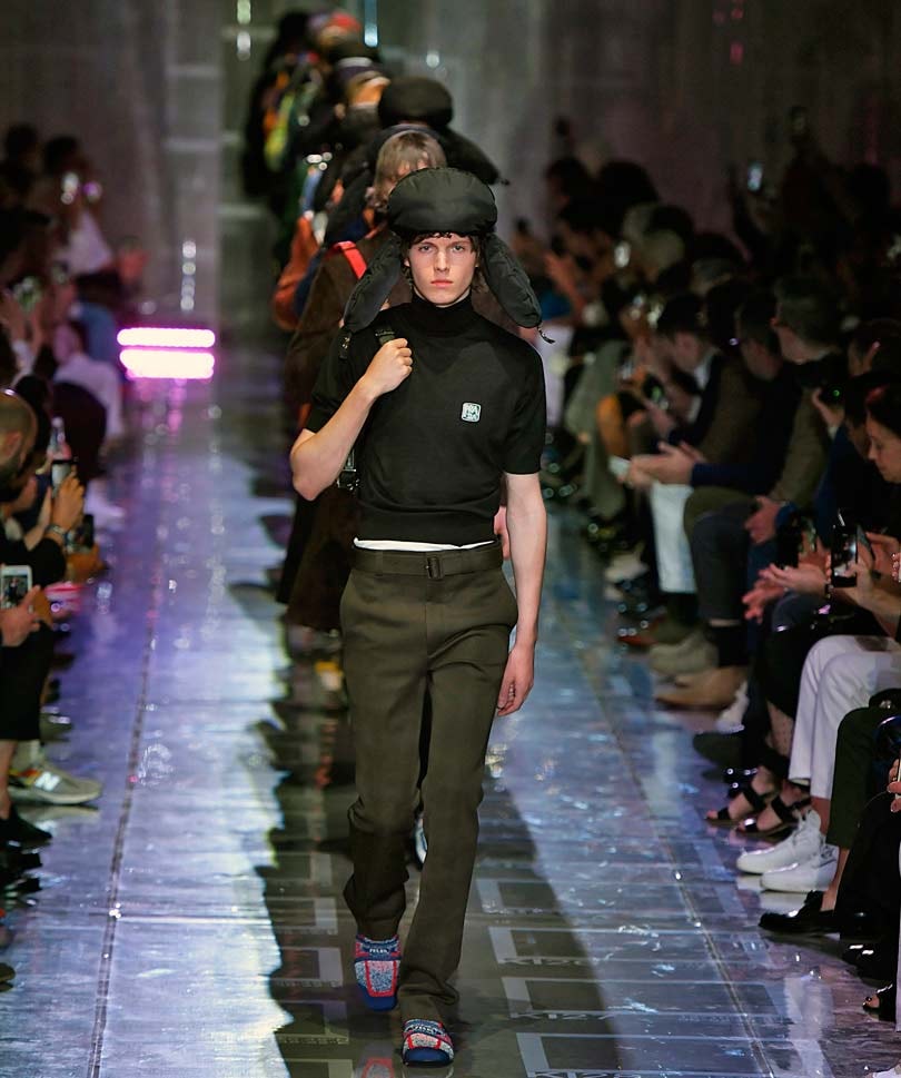 Prada presenta un festival de colores durante la Semana de la Moda de Milán Prada presenta un festival de colores durante la Semana de la Moda de Milán