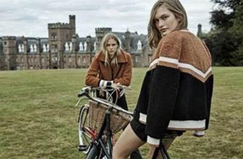 STRADIVARIUS FW18: Intellectual Rebels STRADIVARIUS FW18: Intellectual Rebels