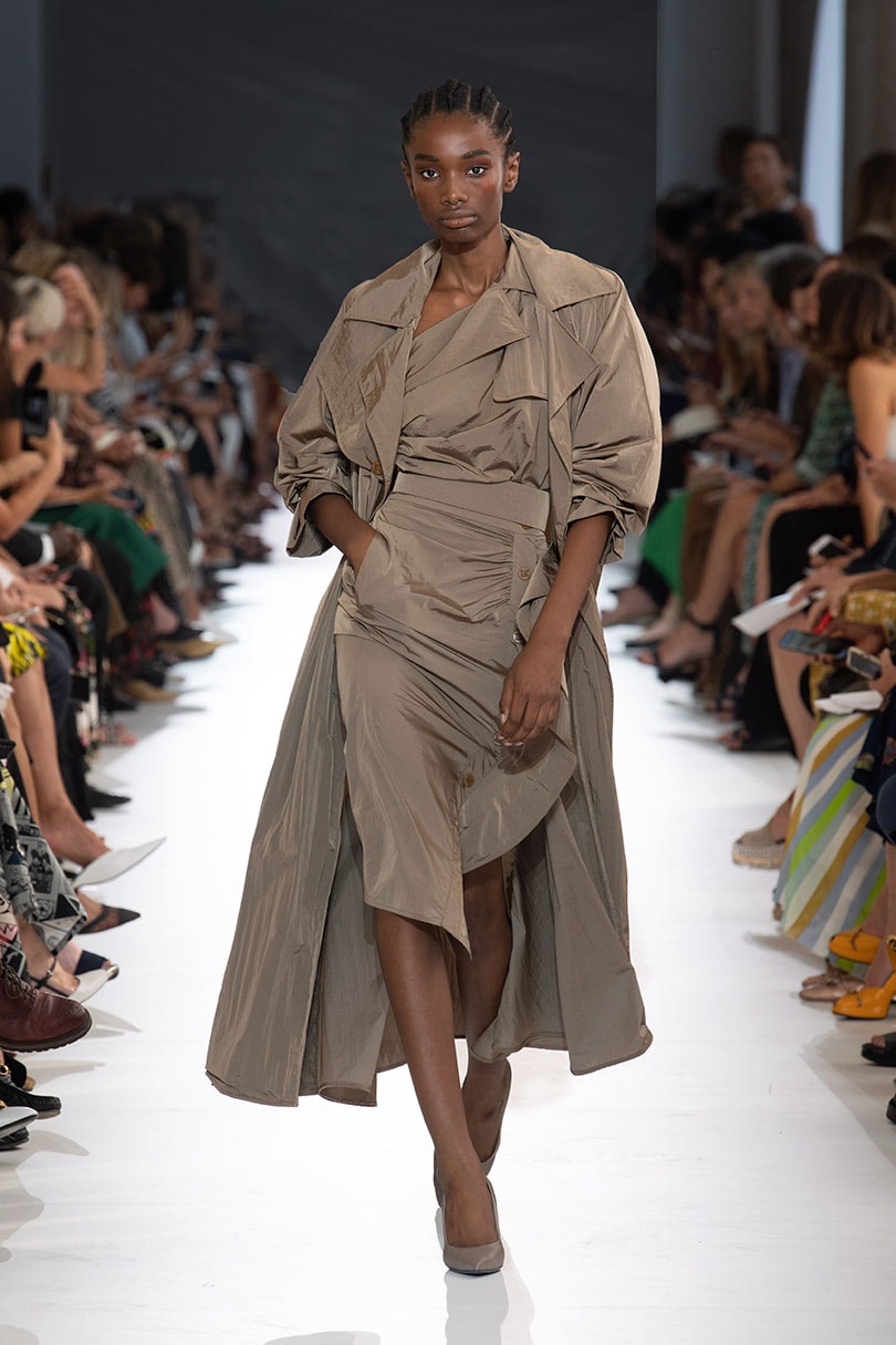 Fendi y Max Mara presentan en Milán sus diseños para mujeres aventureras Fendi y Max Mara presentan en Milán sus diseños para mujeres aventureras