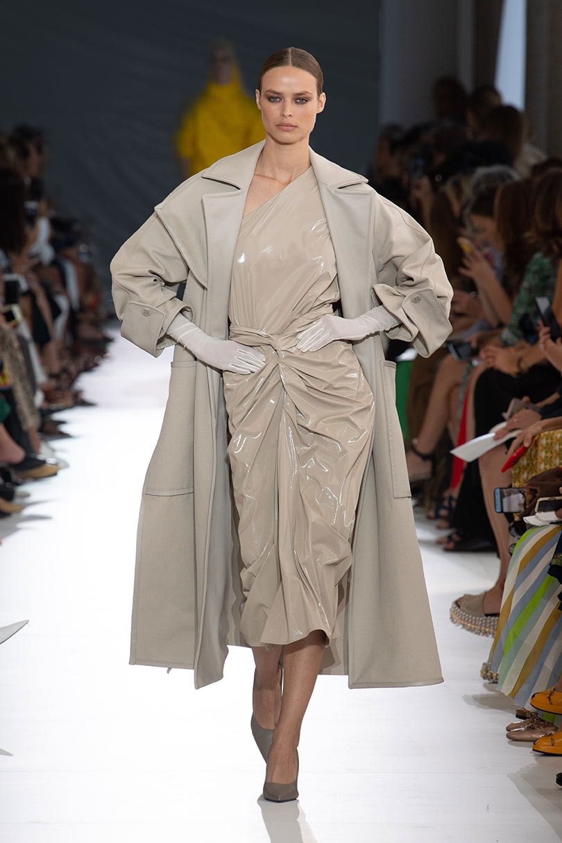 Fendi y Max Mara presentan en Milán sus diseños para mujeres aventureras Fendi y Max Mara presentan en Milán sus diseños para mujeres aventureras