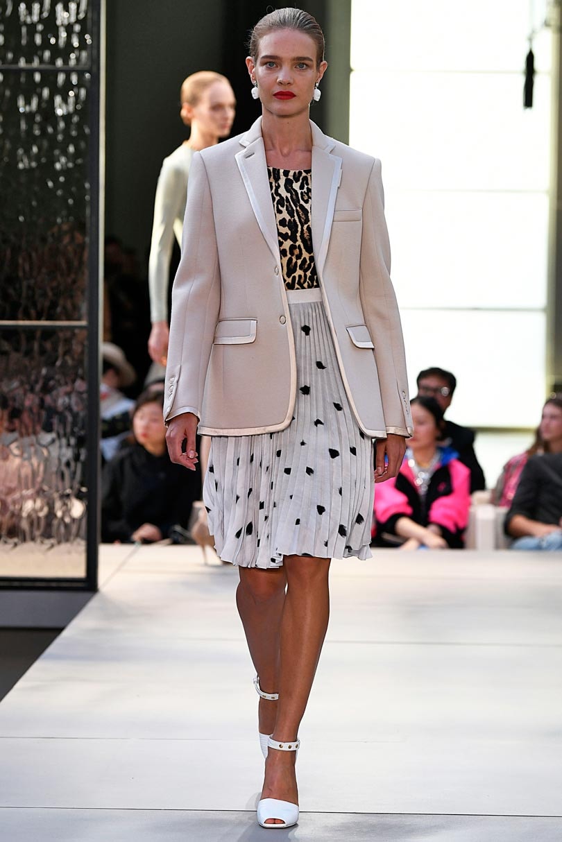 De la militancia a la maternidad, grandes momentos de la Fashion Week de Londres De la militancia a la maternidad, grandes momentos de la Fashion Week de Londres