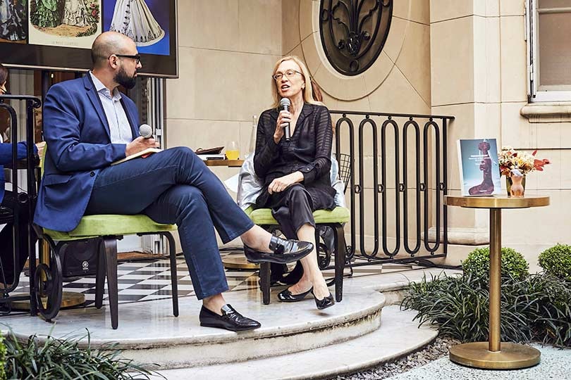 Valerie Steele: “La moda es un tema legítimo de estudio” Valerie Steele: “La moda es un tema legítimo de estudio”