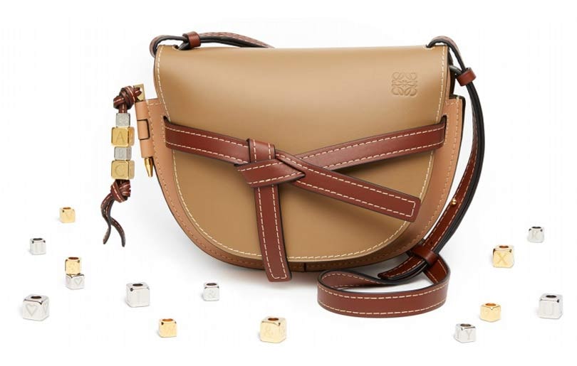 Loewe lanza un sistema de personalización para sus bolsos Loewe lanza un sistema de personalización para sus bolsos