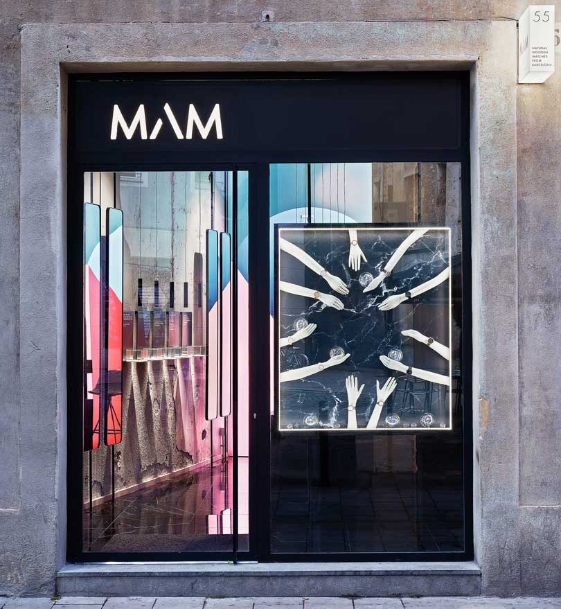 Los relojes de madera de Mam Originals abren segunda tienda en Barcelona Los relojes de madera de Mam Originals abren segunda tienda en Barcelona