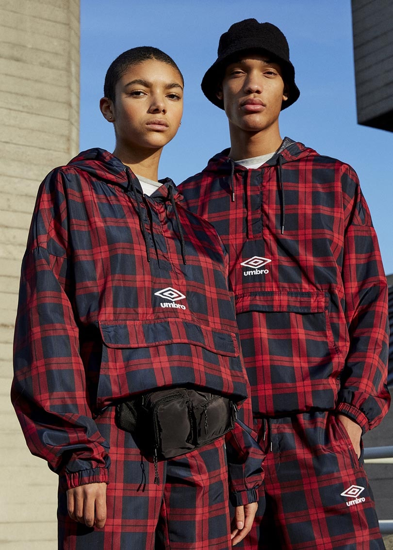 Pull&Bear se une a Umbro para crear una colección cápsula Pull&Bear se une a Umbro para crear una colección cápsula