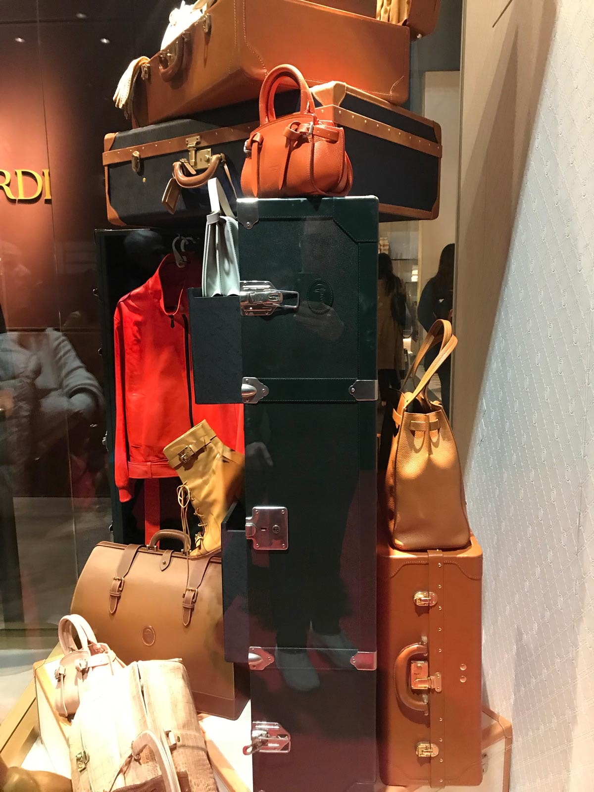 La moda se cuela en el Salone del Mobile de Milán La moda se cuela en el Salone del Mobile de Milán
