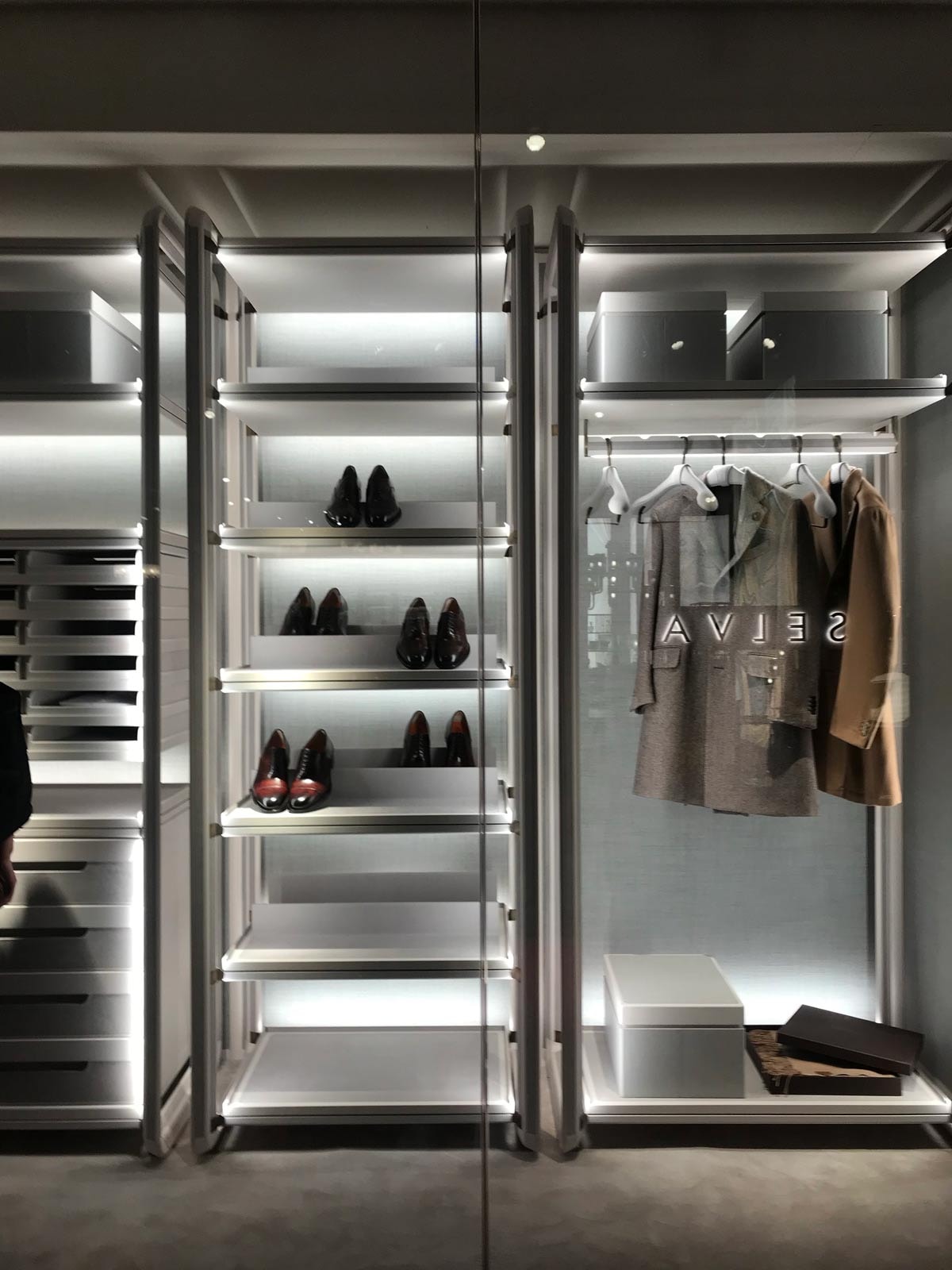 La moda se cuela en el Salone del Mobile de Milán La moda se cuela en el Salone del Mobile de Milán
