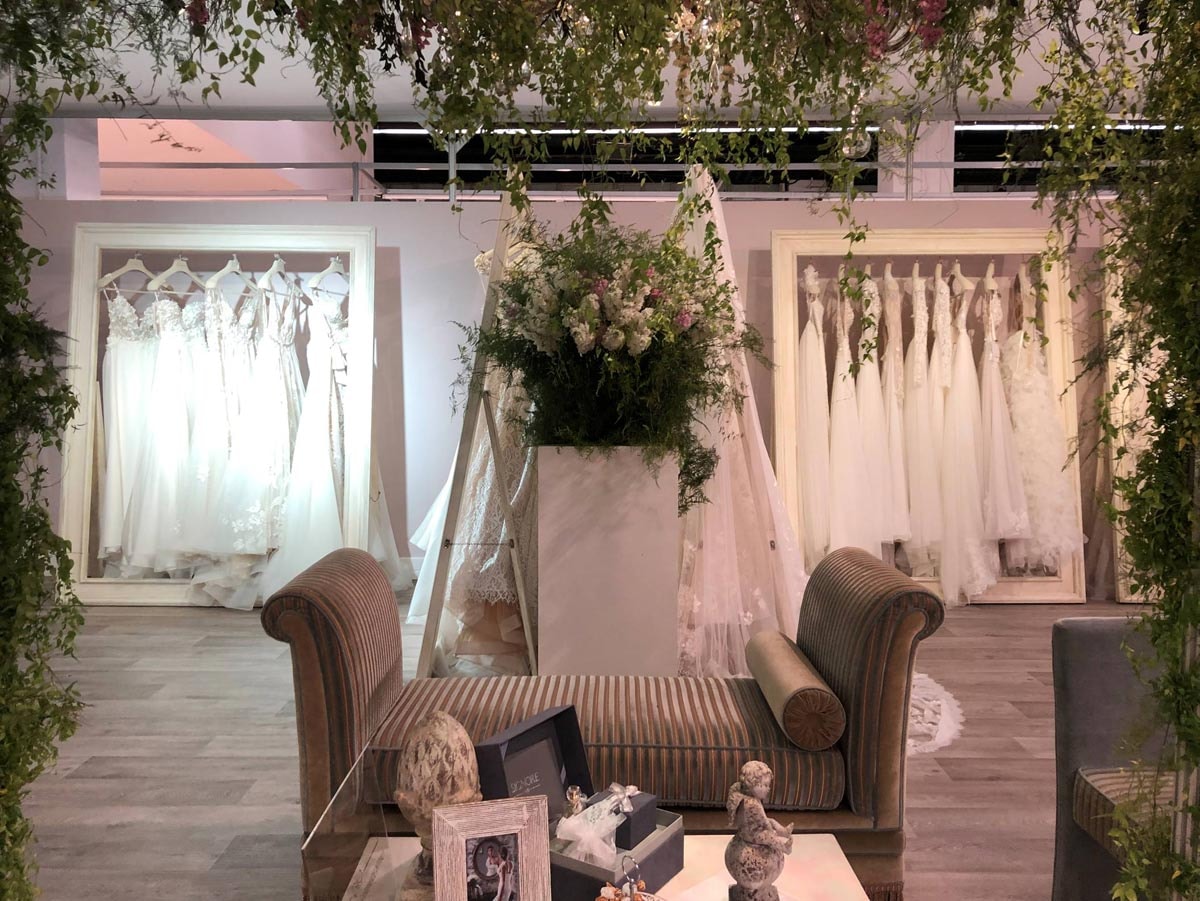 Maison Signore conquista la Valmont Bridal Fashion Week Maison Signore conquista la Valmont Bridal Fashion Week