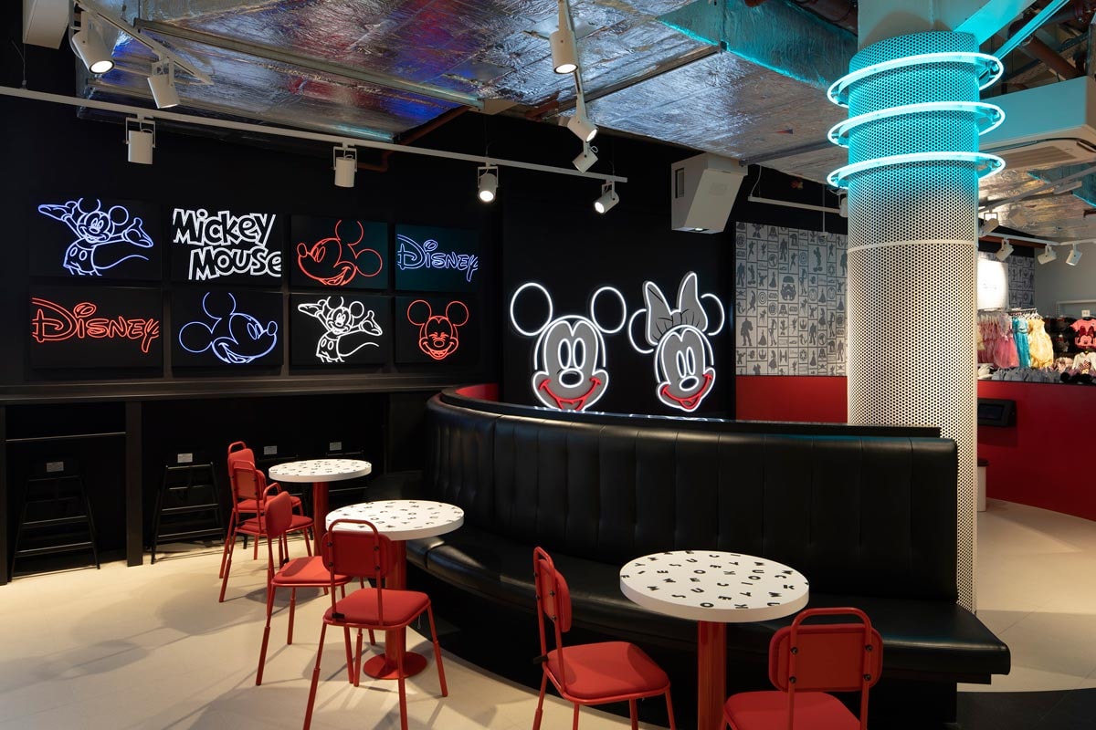 Primark inaugura en Reino Unido su mayor flagship con restaurantes y experiencias beauty Primark inaugura en Reino Unido su mayor flagship con restaurantes y experiencias beauty