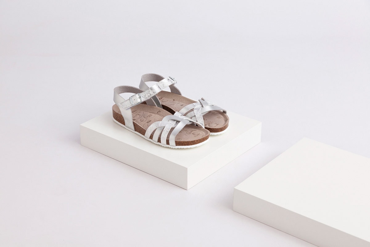 Suecos lanza su primera colección BIO de sandalias Suecos lanza su primera colección BIO de sandalias