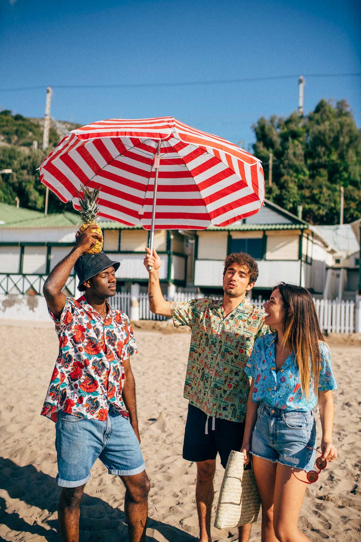 Brava Fabrics lanza una colección de camisas hawaianas Brava Fabrics lanza una colección de camisas hawaianas
