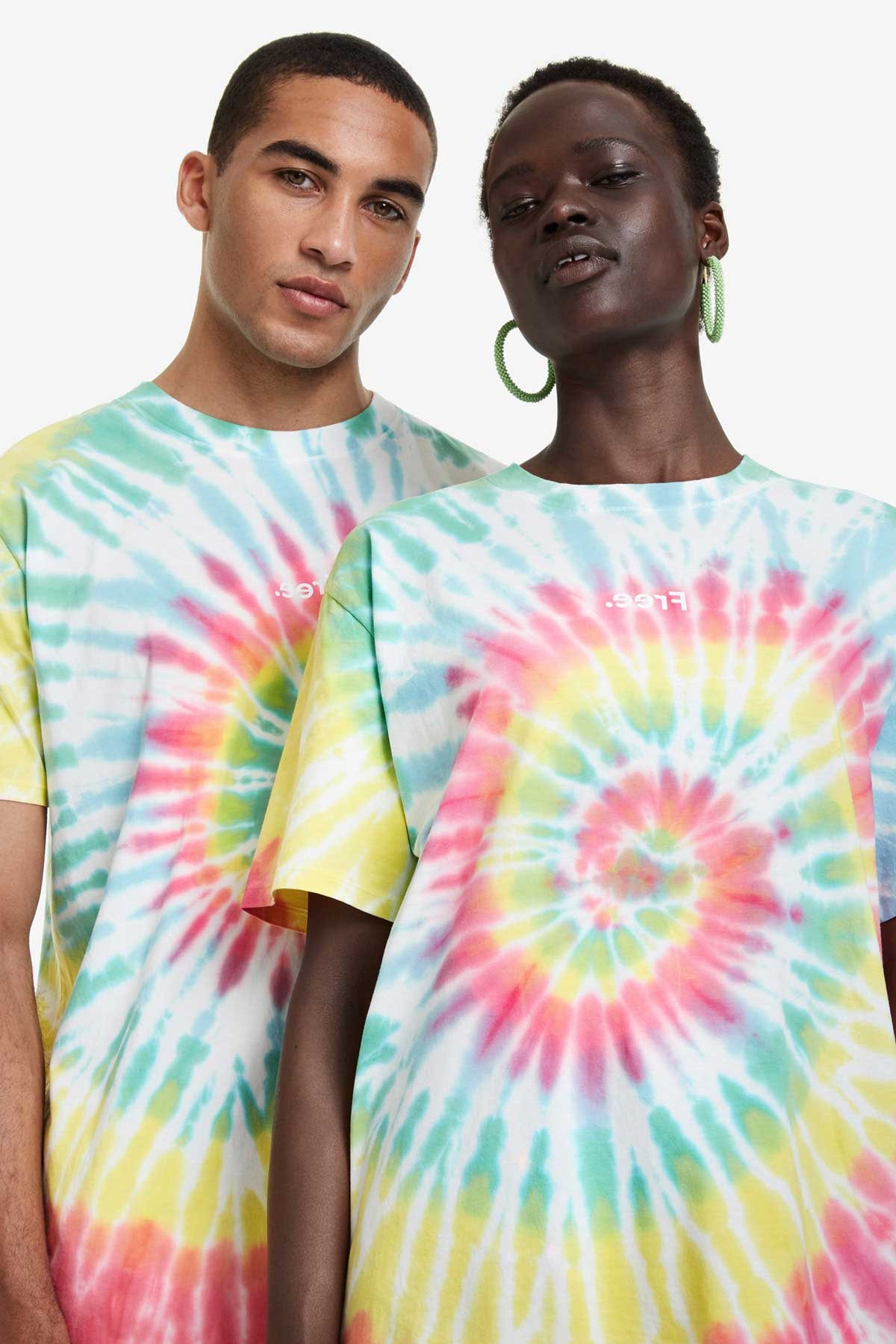 Desigual “Pride”: una camiseta para celebrar el orgullo y la diversidad Desigual “Pride”: una camiseta para celebrar el orgullo y la diversidad