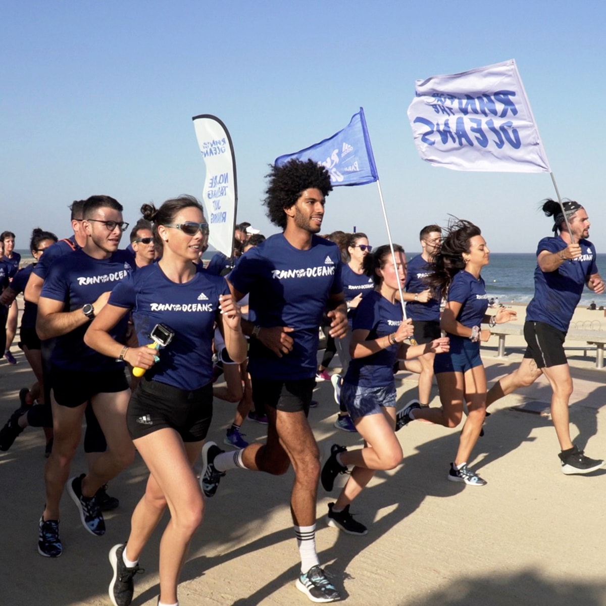 Adidas reune en Barcelona a 3000 corredores contra el plástico Adidas reune en Barcelona a 3000 corredores contra el plástico