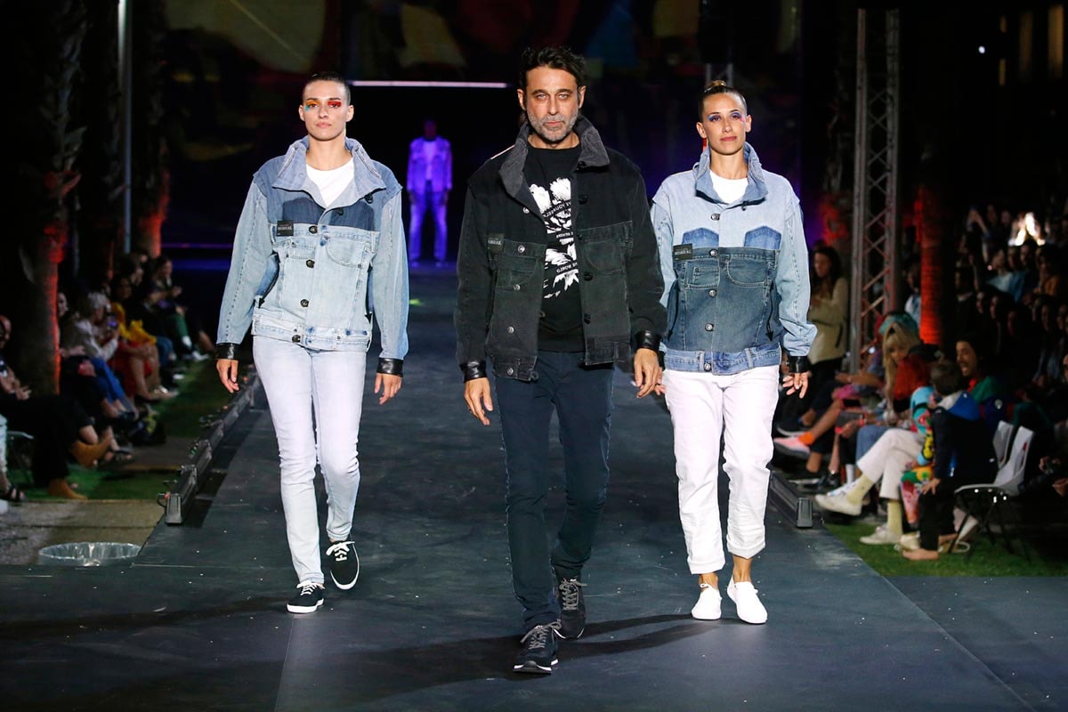 Desigual inaugura Pop-up en Ibiza con una colección de Jordi Mollà Desigual inaugura Pop-up en Ibiza con una colección de Jordi Mollà