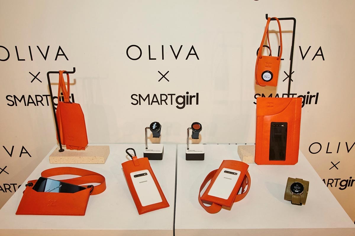 Juanjo Oliva crea una colección de accesorios para Samsung Juanjo Oliva crea una colección de accesorios para Samsung