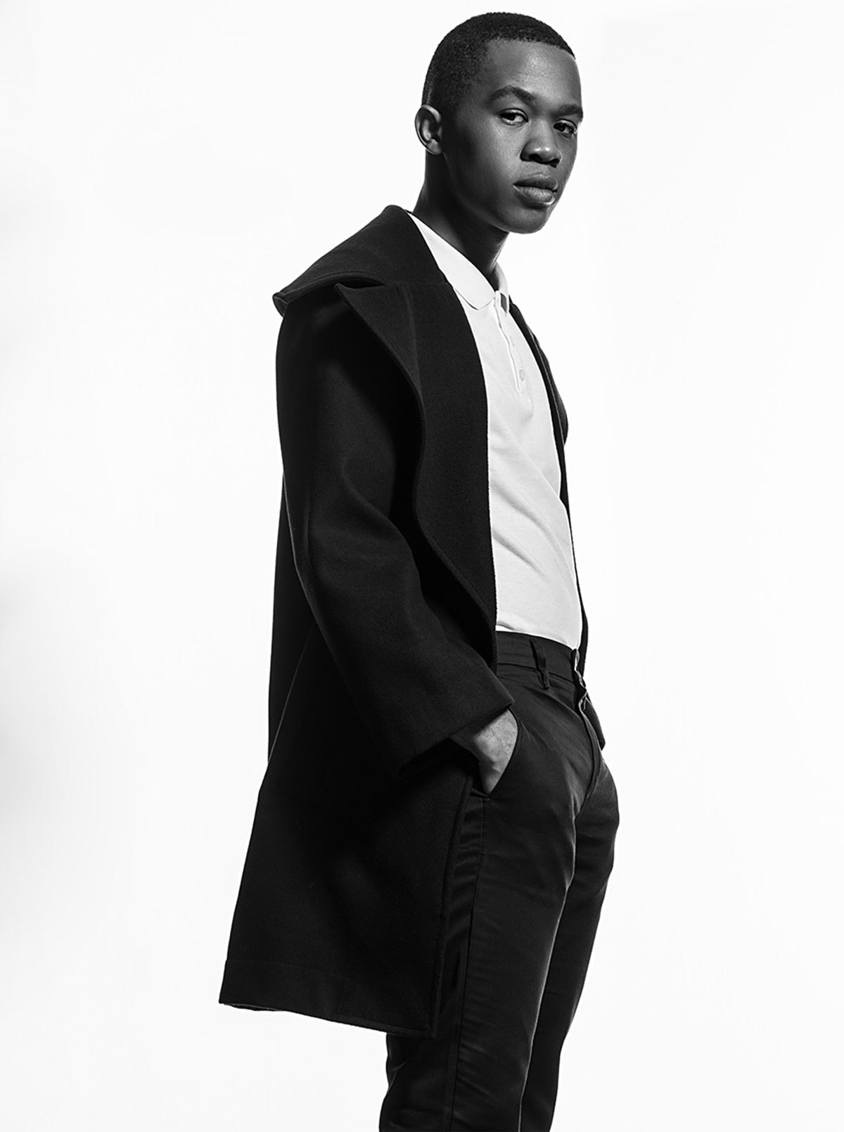 El sudafricano Thebe Magugu, ganador del LVMH Prize de 2019 El sudafricano Thebe Magugu, ganador del LVMH Prize de 2019