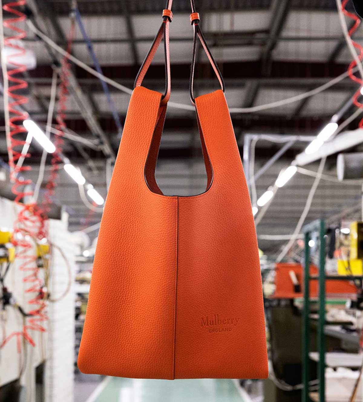 Mulberry lanza su primer bolso de piel 100 por cien sostenible Mulberry lanza su primer bolso de piel 100 por cien sostenible