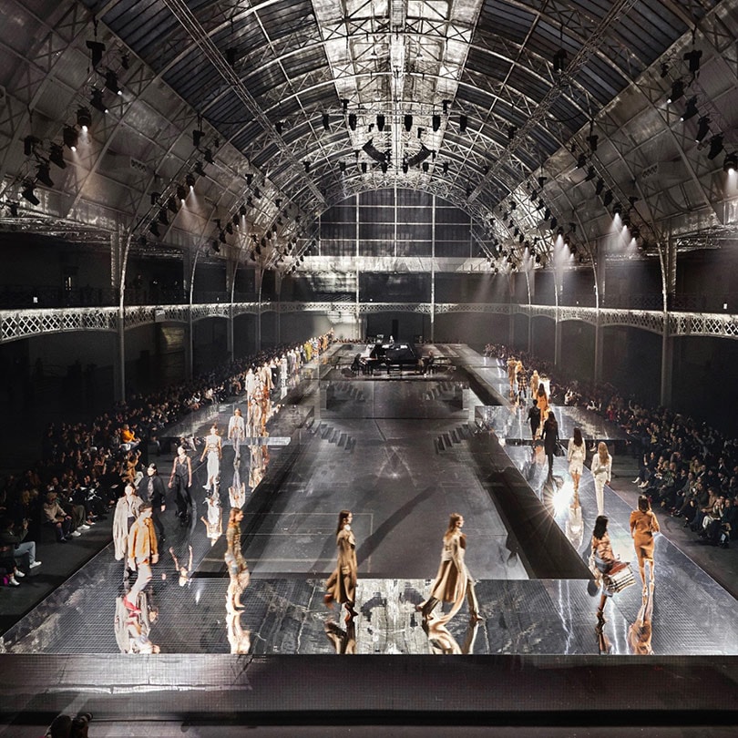 Personal y rompedora: Riccardo Tisci conquista la Semana de la Moda de Londres Personal y rompedora: Riccardo Tisci conquista la Semana de la Moda de Londres
