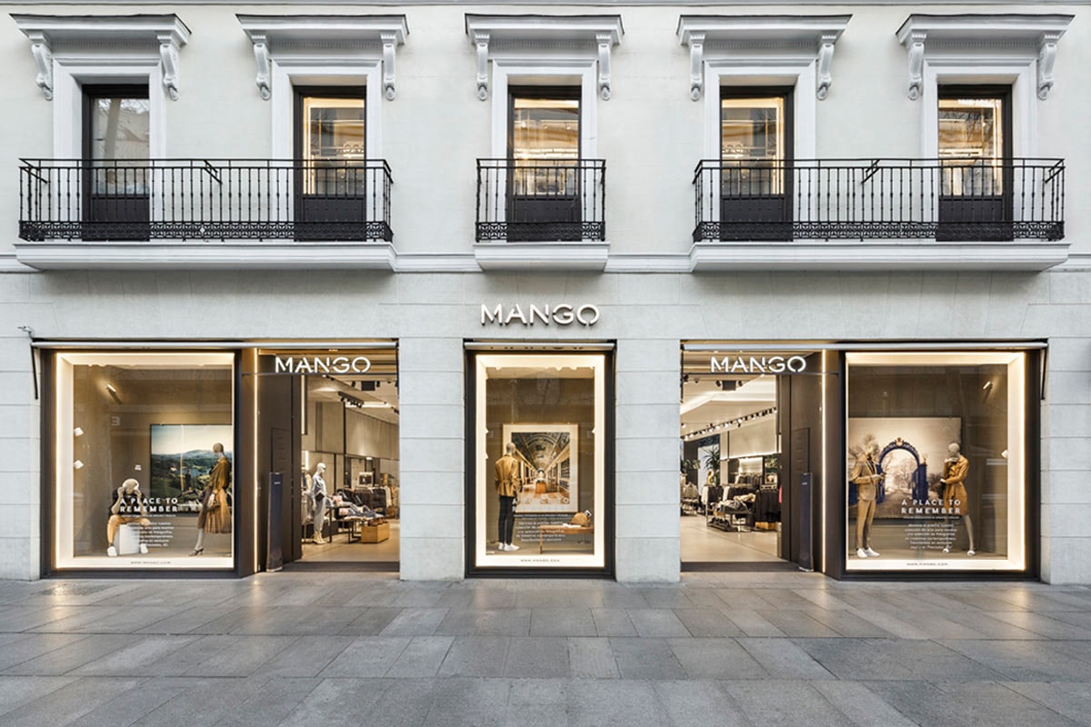 Mango se sube a ARCO inundando de arte sus tiendas Mango se sube a ARCO inundando de arte sus tiendas