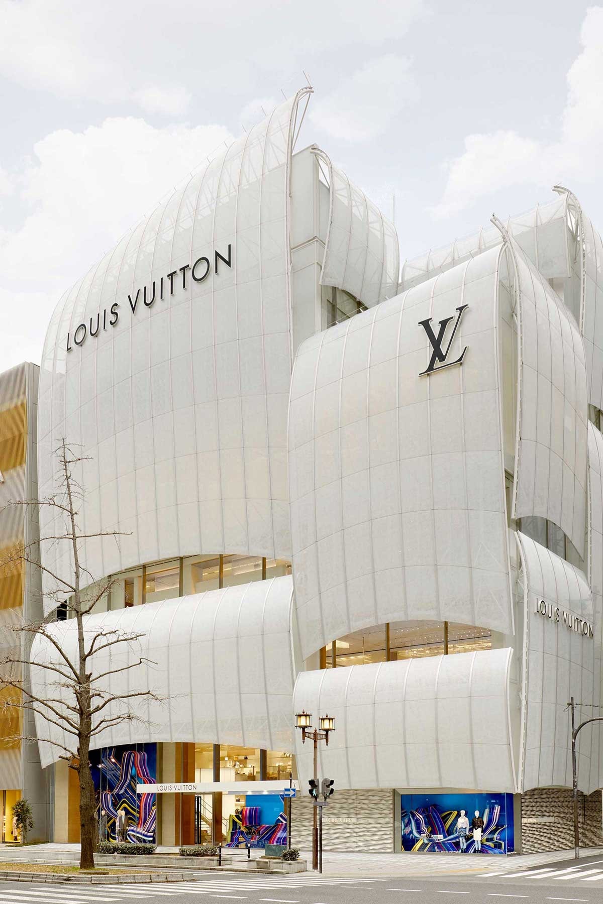Así es la primera tienda Louis Vuitton con restaurante y cafetería Así es la primera tienda Louis Vuitton con restaurante y cafetería