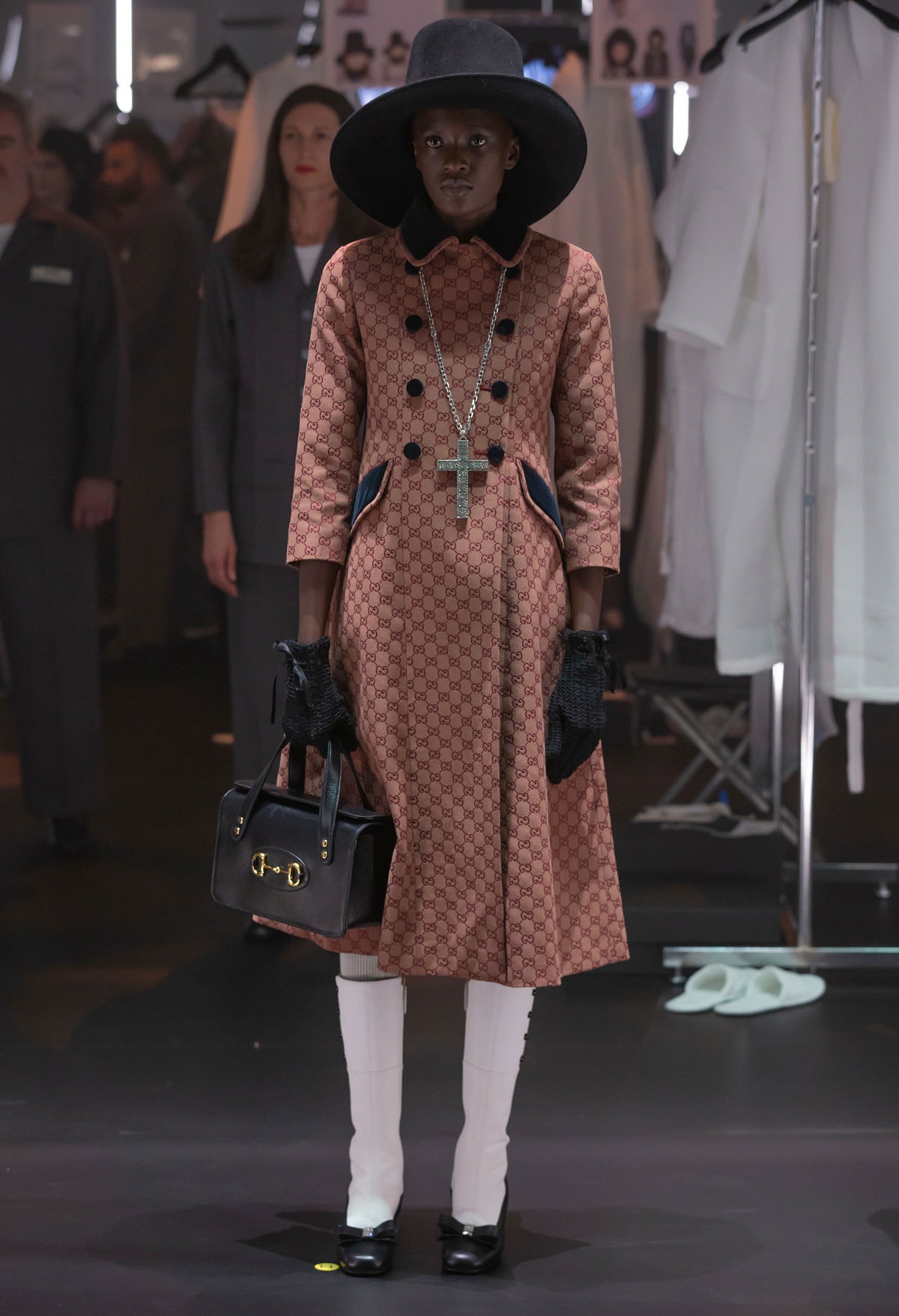 “El espectáculo tras el espectáculo”: Gucci se desnuda en Milán “El espectáculo tras el espectáculo”: Gucci se desnuda en Milán