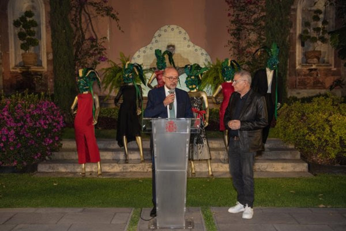Roberto Verino crece en México con nueva tienda en D.F. Roberto Verino crece en México con nueva tienda en D.F.