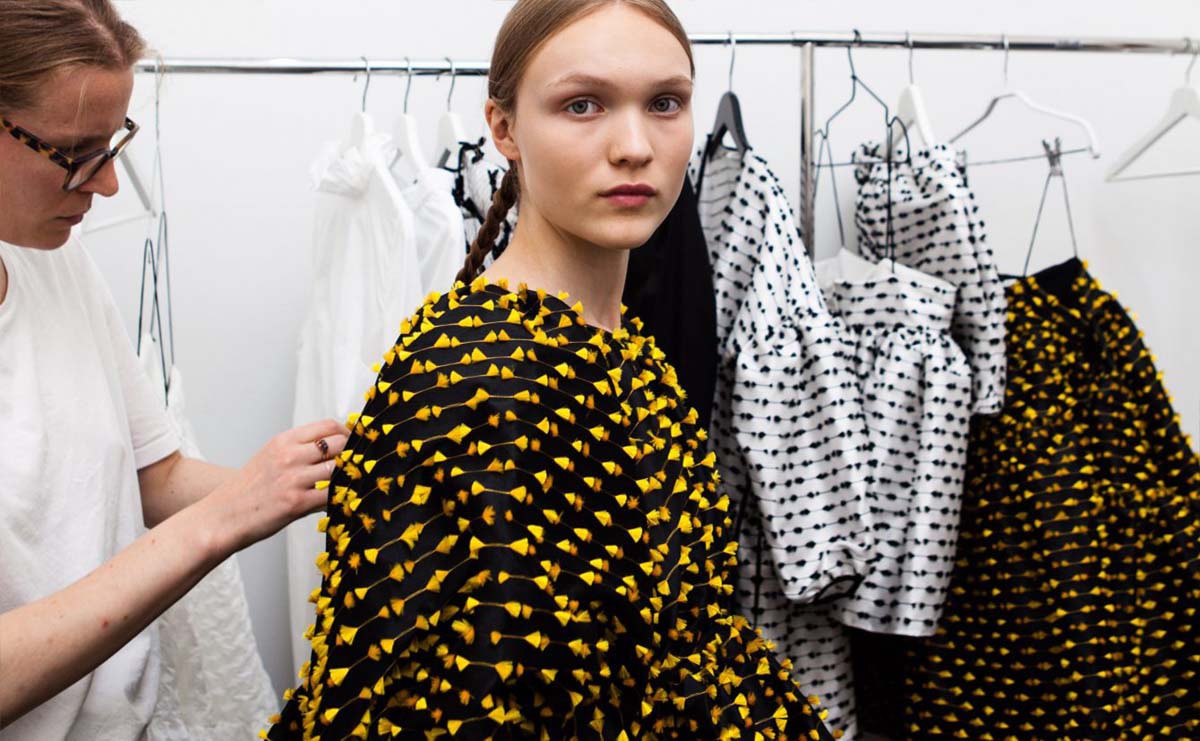 Objetivo: reconstruir la industria de la moda Objetivo: reconstruir la industria de la moda