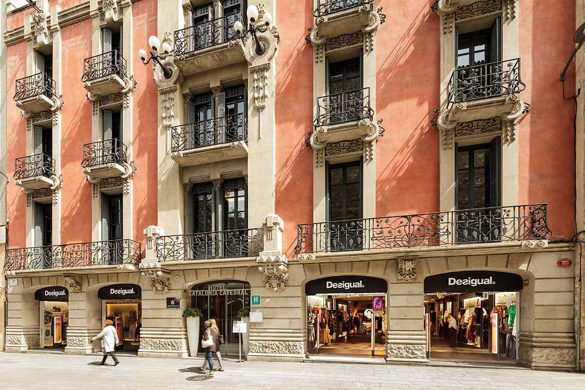 Gap reta a Inditex y abrirá su primera tienda en España Gap reta a Inditex y abrirá su primera tienda en España