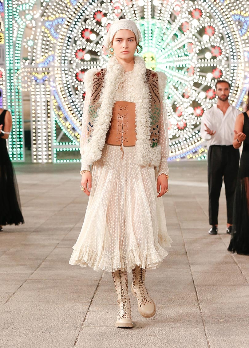 Dior homenajea a la Apulia en su Colección Crucero 2021 Dior homenajea a la Apulia en su Colección Crucero 2021
