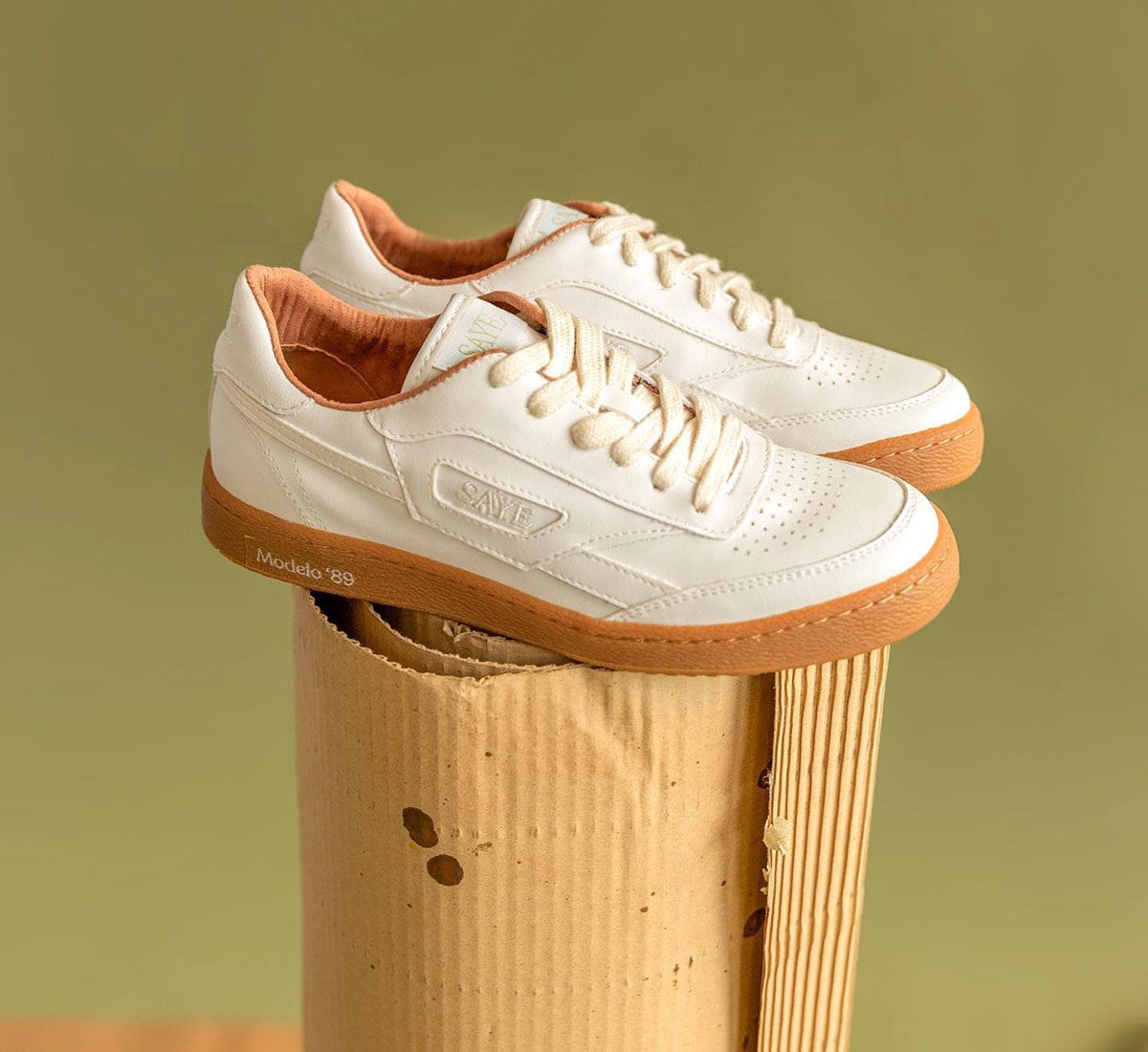 Zapatillas veganas a favor de la reforestación: la última propuesta de la española Saye Zapatillas veganas a favor de la reforestación: la última propuesta de la española Saye