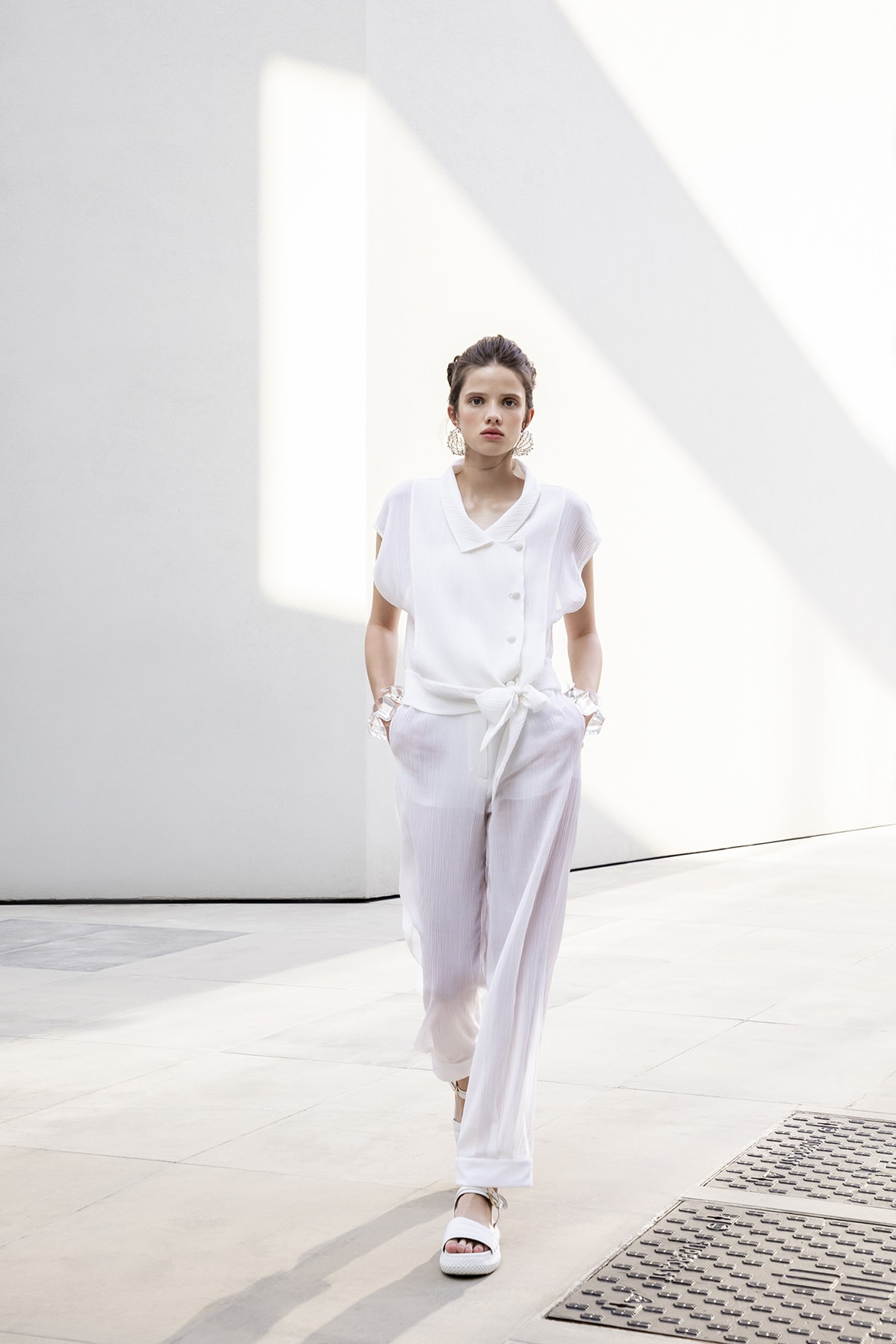 Etérea pureza de Armani en la Semana de la Moda de Milán Etérea pureza de Armani en la Semana de la Moda de Milán