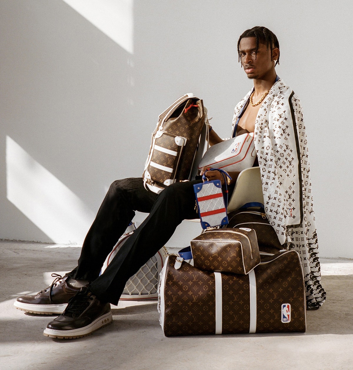 Louis Vuitton x NBA o cuando el lujo conquista el deporte Louis Vuitton x NBA o cuando el lujo conquista el deporte